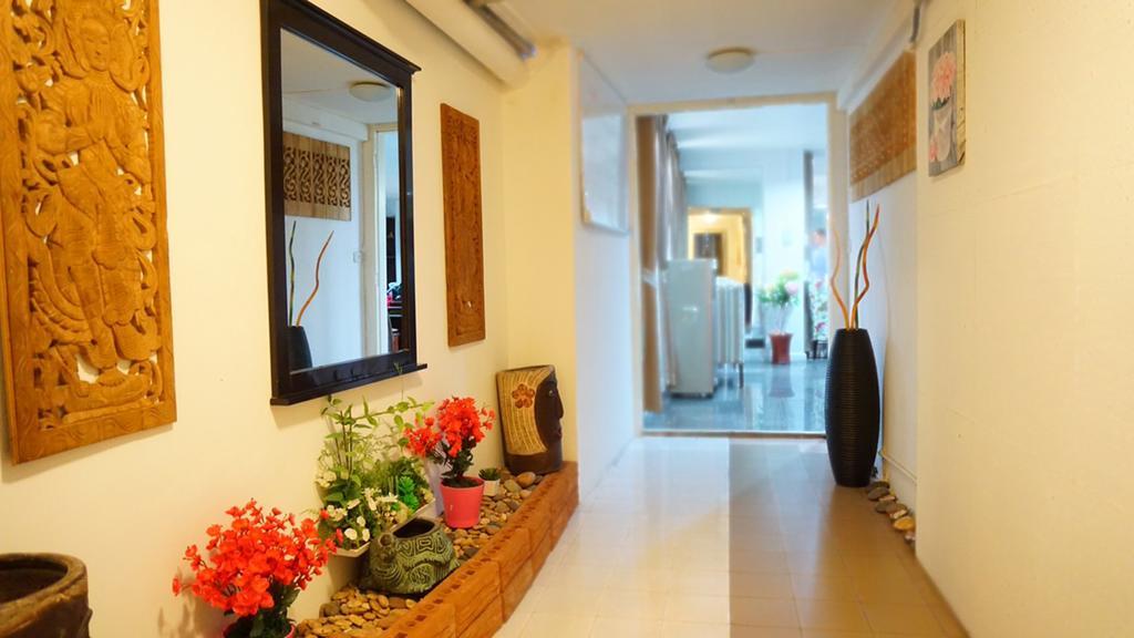 Kansiree Boutique House Bed and Breakfast Bangkok Exteriör bild