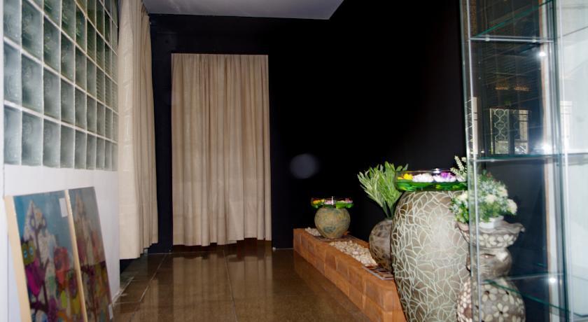 Kansiree Boutique House Bed and Breakfast Bangkok Exteriör bild